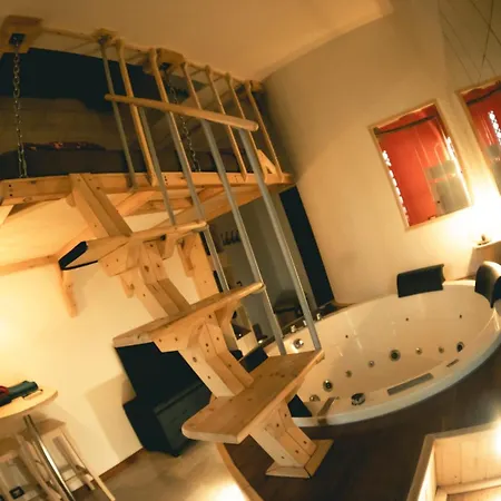 4roomz Nocleg ze śniadaniem