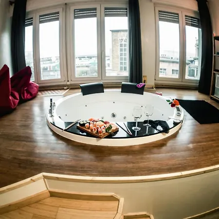 4roomz 3* Bolonia