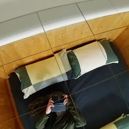 Nocleg ze śniadaniem 4roomz