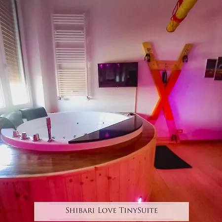 Bed and Breakfast 4roomz Μπολόνια