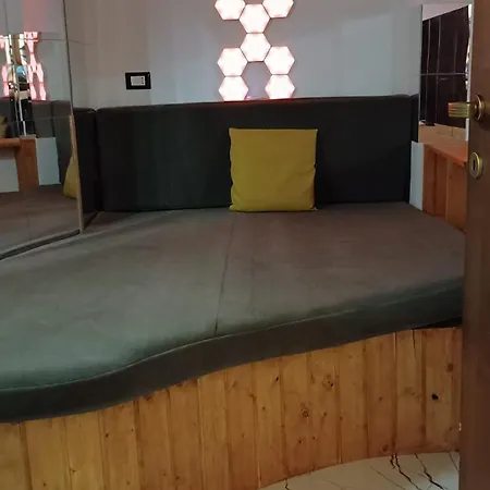 Bed and Breakfast 4roomz Μπολόνια